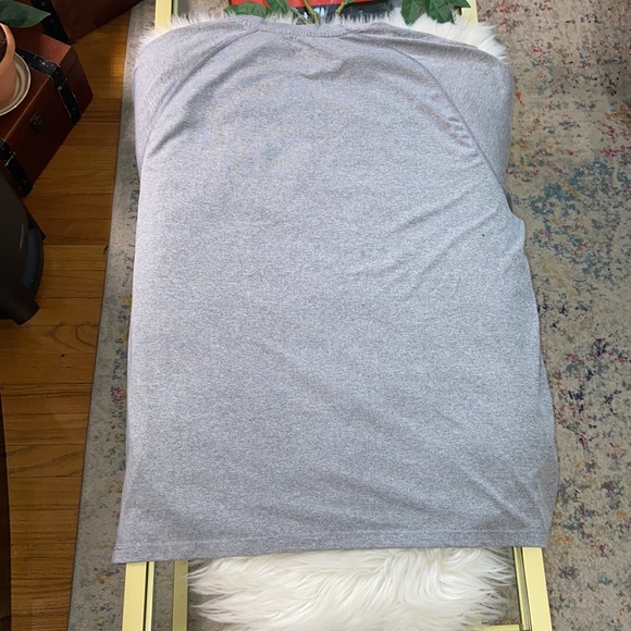 Adidas Fordham University Crewneck Short Sleeve Tee Size 2XL Unisex! - Picture 3 of 15